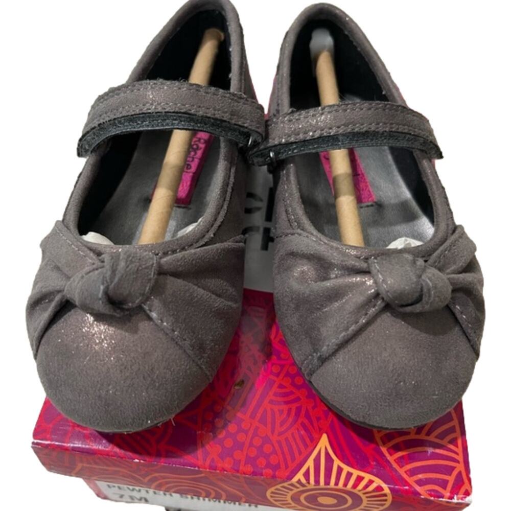 Rachel Shoes Pewter Shimmer Girl’s Flats Dress Shoes Size 7 NIB